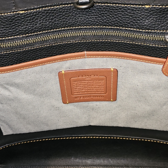 Coach 1941 Wildbeast Gotham sample tote - Picture 15 of 16